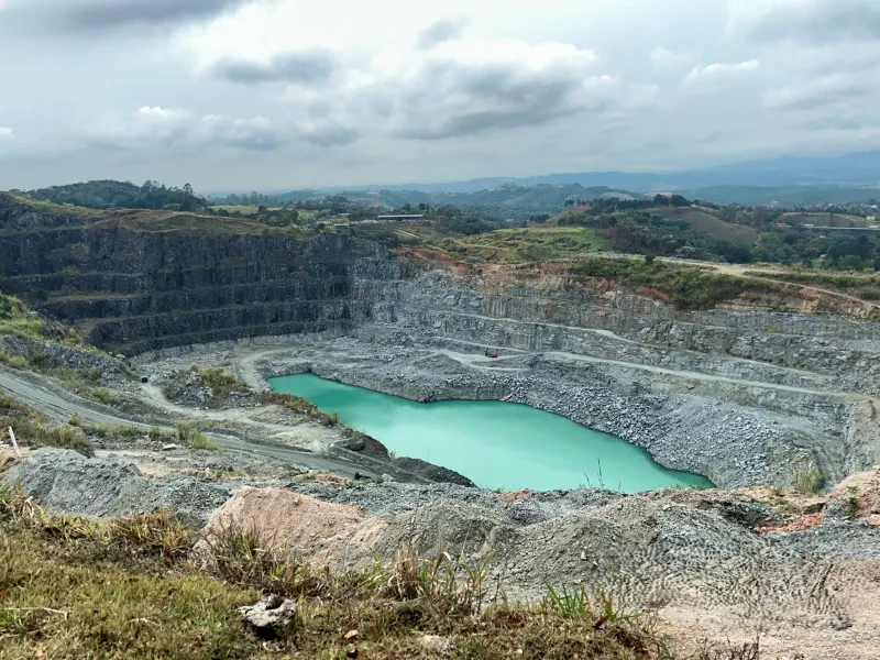 Serviço de Mineral